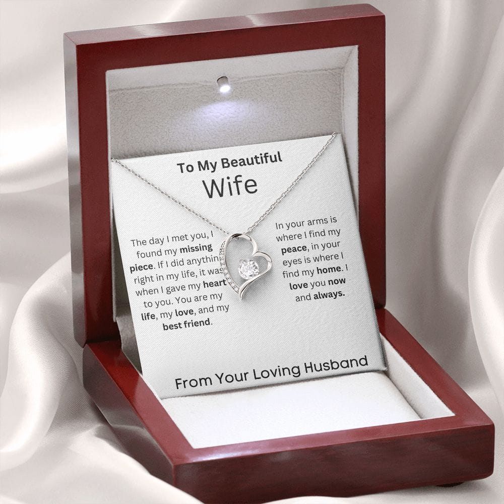 To My Beautiful Wife - The Day I Met You - Forever Love Necklace