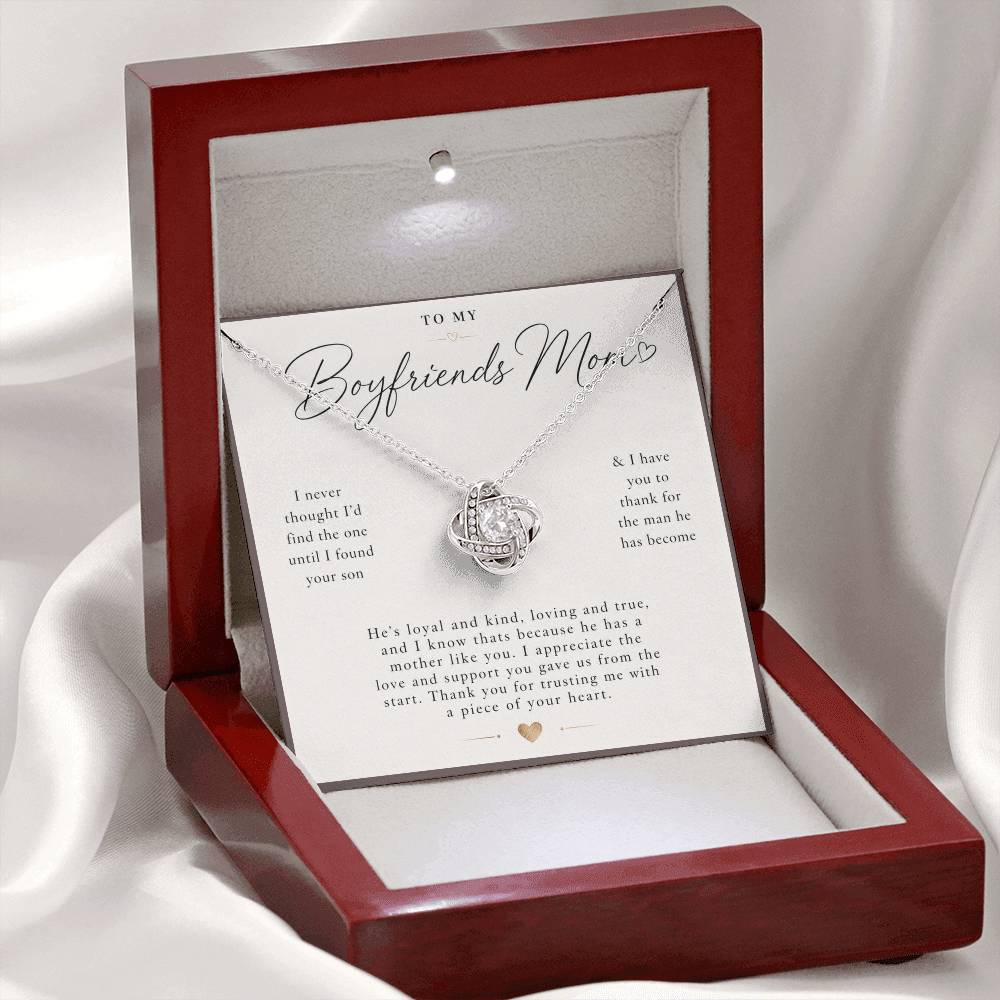 To My Boyfriends Mom - Thank You - Love Knot Necklace