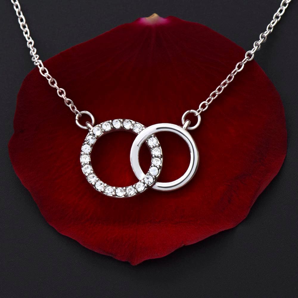 To My Amazing Daughter - When You Wear This Necklace - Perfect Pair Necklace
