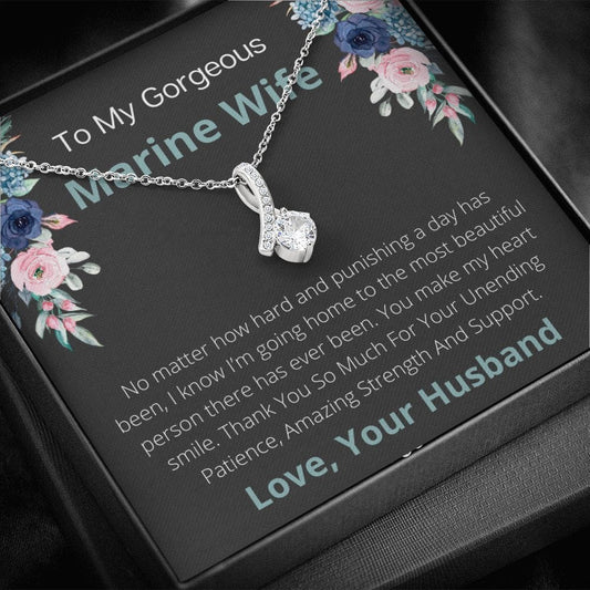 To My Gorgeous Marine Wife - Alluring Beauty Necklace