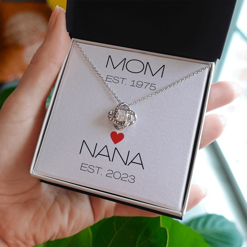 Mom - Nana - Interlocking Hearts Necklace