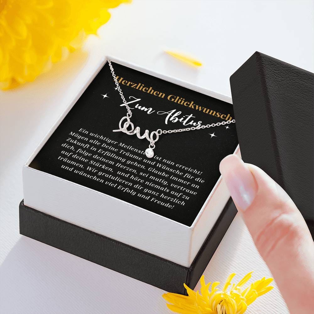 Herzlichen Glückwunsch - Scripted Love Necklace